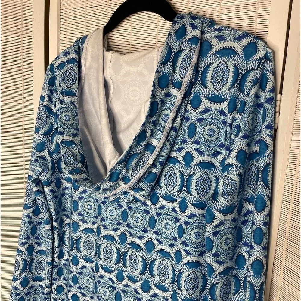 Cabana Life Road Map Hooded UPF 50 Coverup Blue White Tassel Tie NWT Size S
